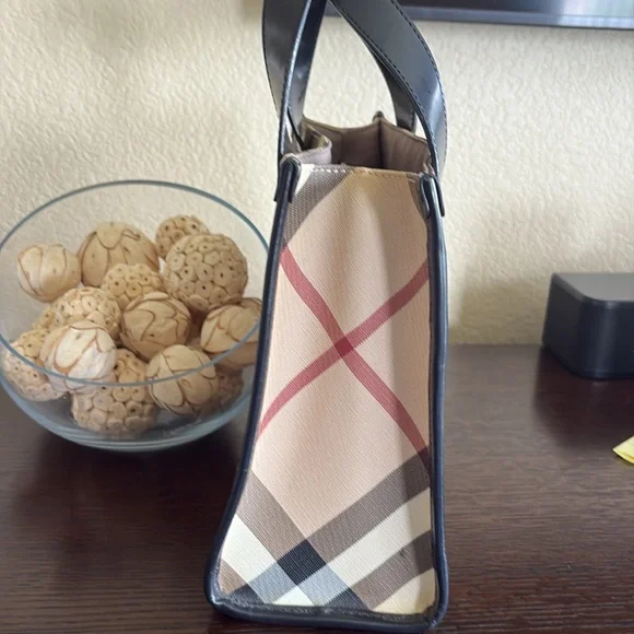 Burberry Black and Cream Mini Tote Bag with Signature Design - Picture 5 of 12